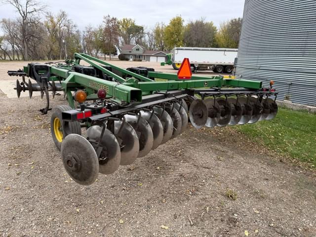 Image of John Deere 510 equipment image 4