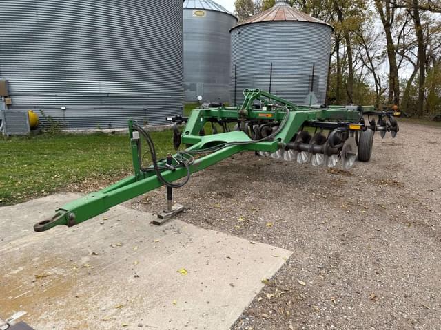 Image of John Deere 510 equipment image 1