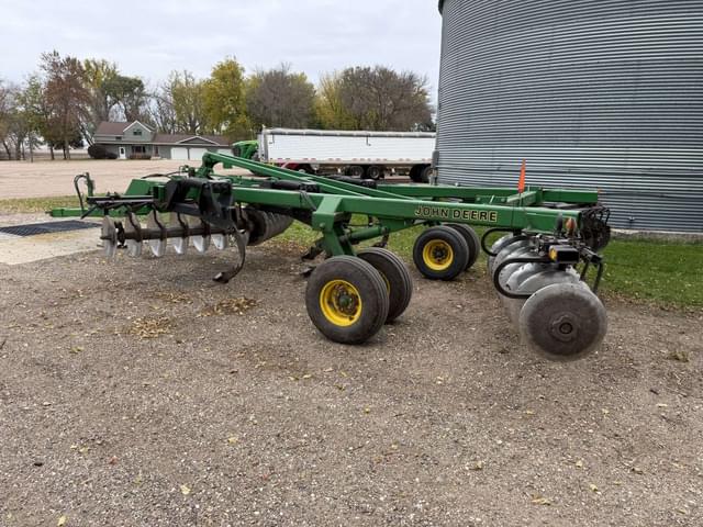 Image of John Deere 510 equipment image 3