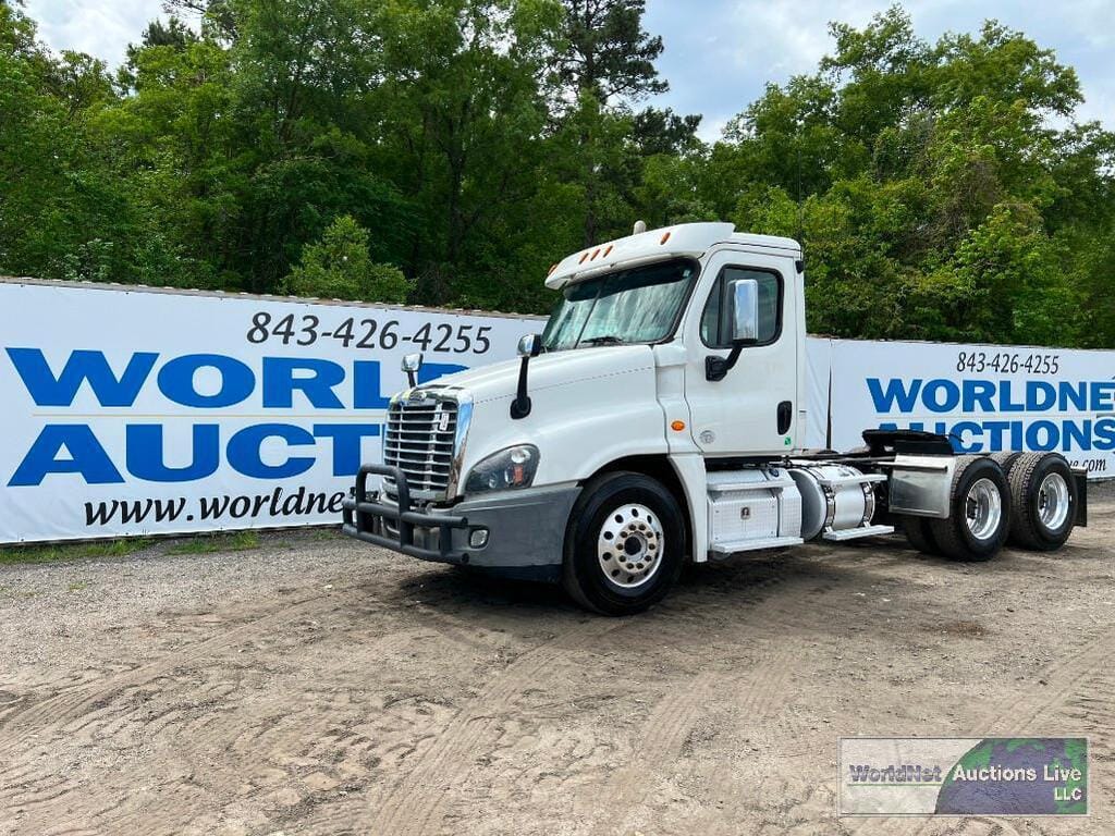 Main image Freightliner Cascadia 125