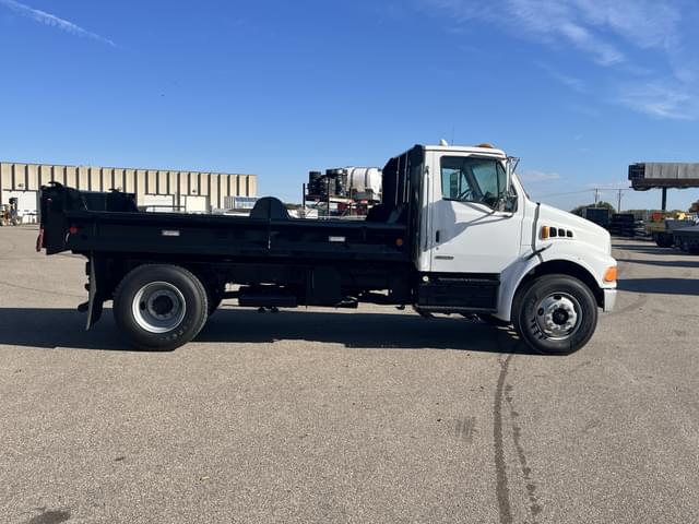 Image of Sterling Acterra M8500 equipment image 3