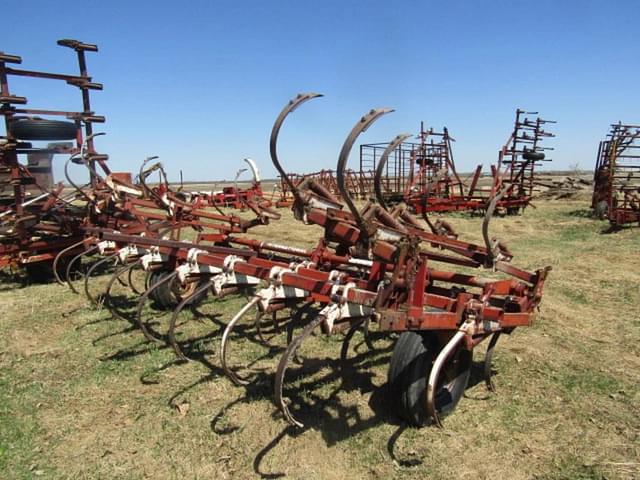 Image of International Harvester 45 equipment image 4