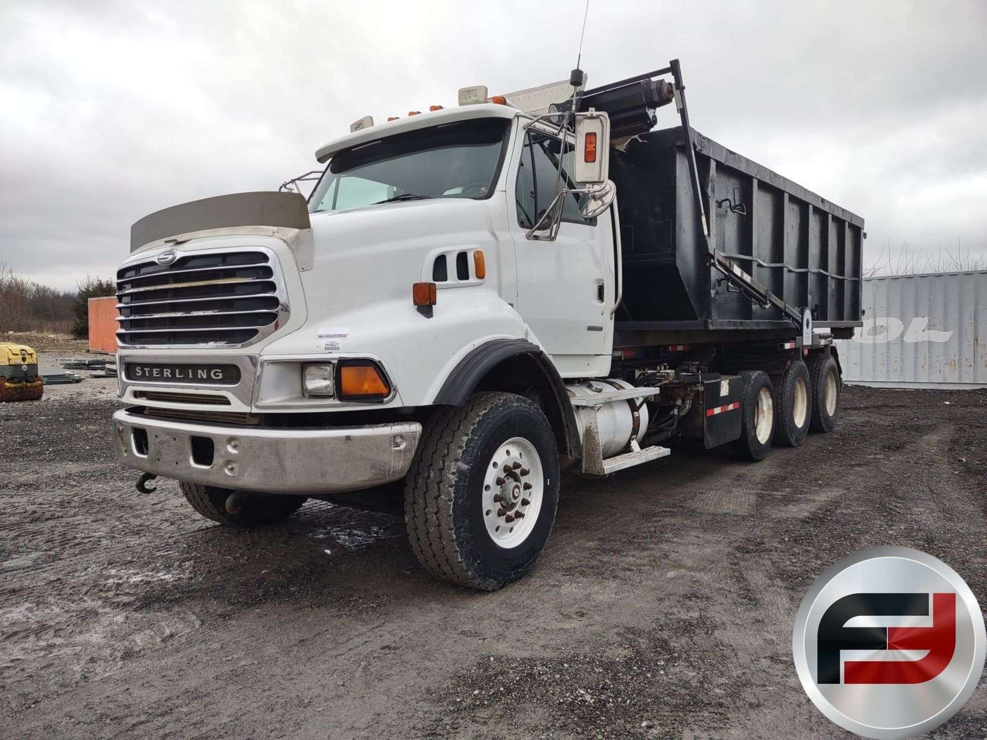 2007 Sterling L9500 Equipment Image0