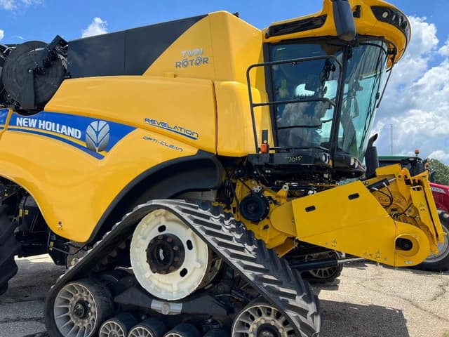 Image of New Holland CR10.90 equipment image 3