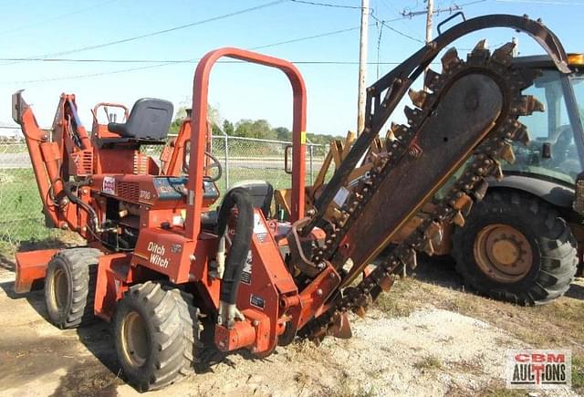 Image of Ditch Witch 3700 equipment image 3