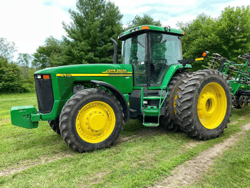 Main image John Deere 8410