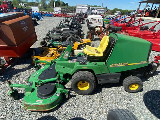 Image of John Deere F735 equipment image 1