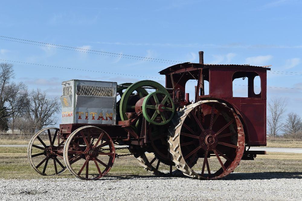Main image International Harvester D