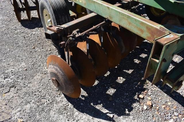 Image of John Deere 235 equipment image 4