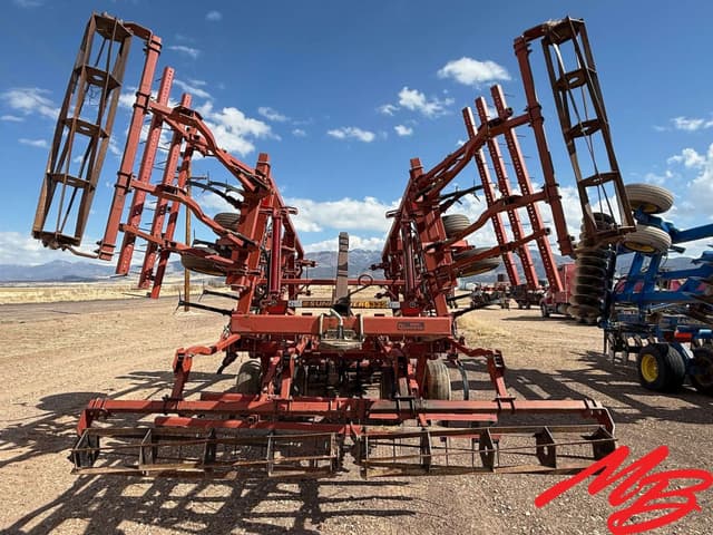 Image of Sunflower 6332 equipment image 2