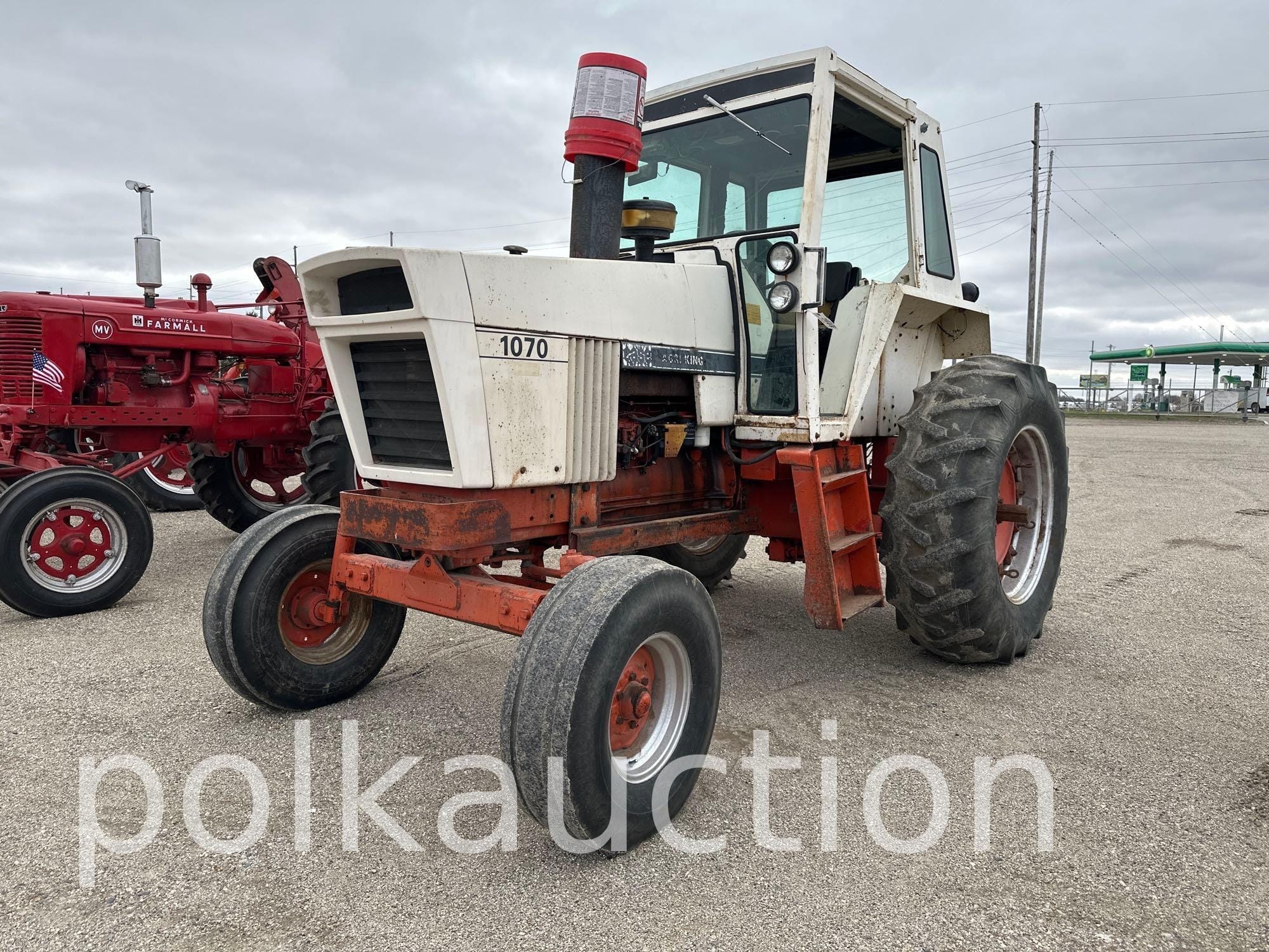 J.I. Case 1070 Equipment Image0