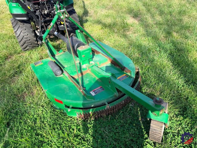 Image of John Deere 1023E equipment image 3