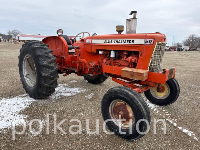 Image of Allis Chalmers D17 equipment image 2