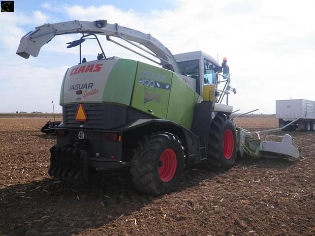 Image of CLAAS Jaguar 900 equipment image 3