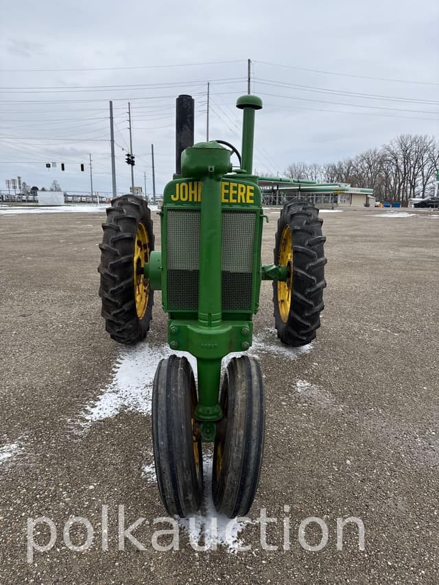 Image of John Deere A equipment image 1