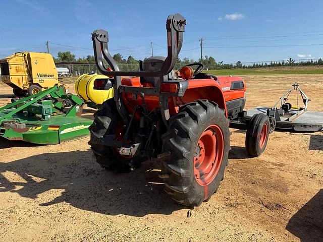 Image of Kubota L3130 equipment image 3