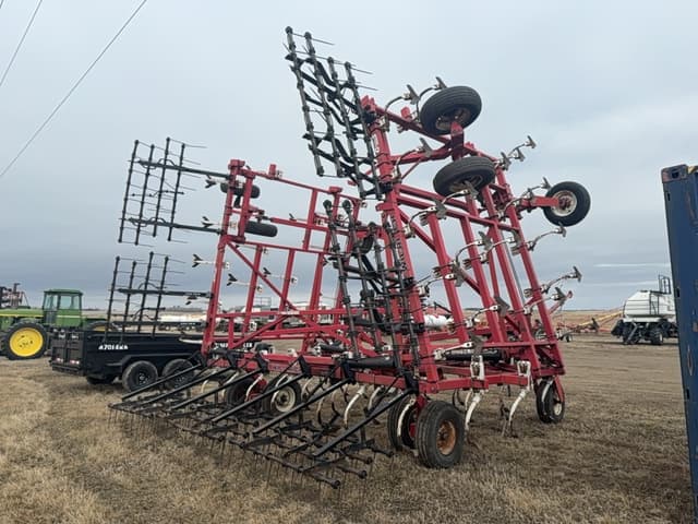 Image of Wil-Rich Quad 5 equipment image 1