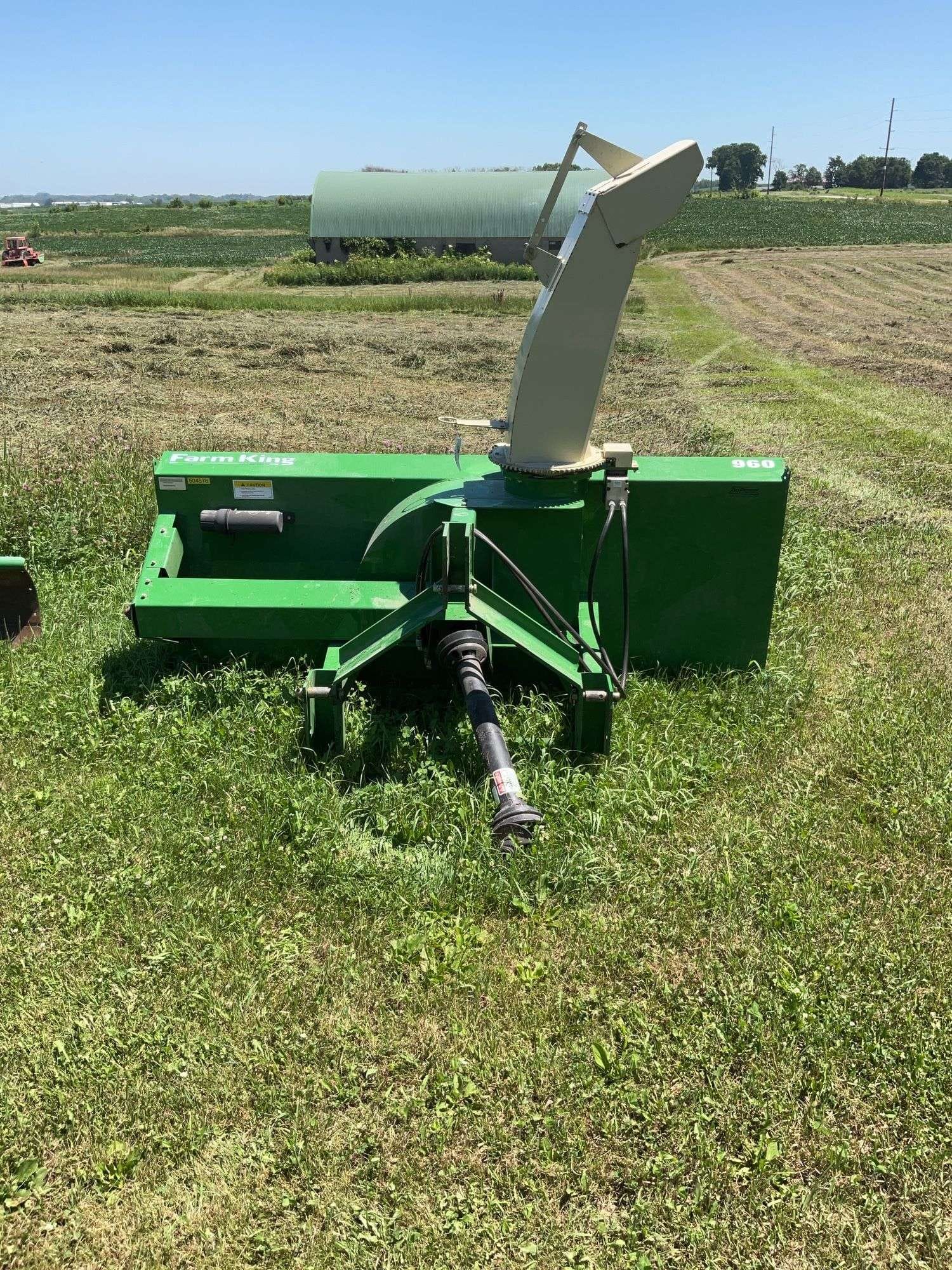 Farm King 960 Equipment Image0