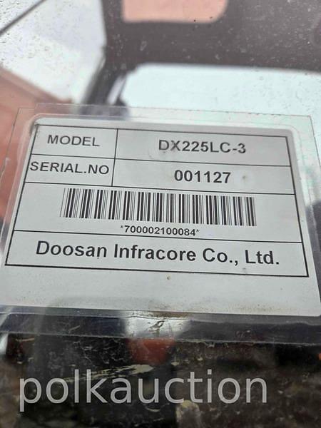 Image of  Doosan DX225LC-3 equipment image 3