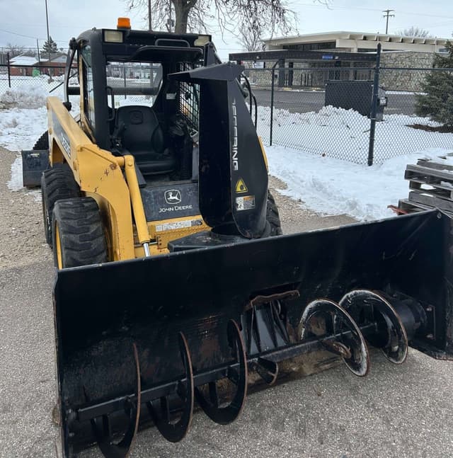 Image of John Deere 317 equipment image 1