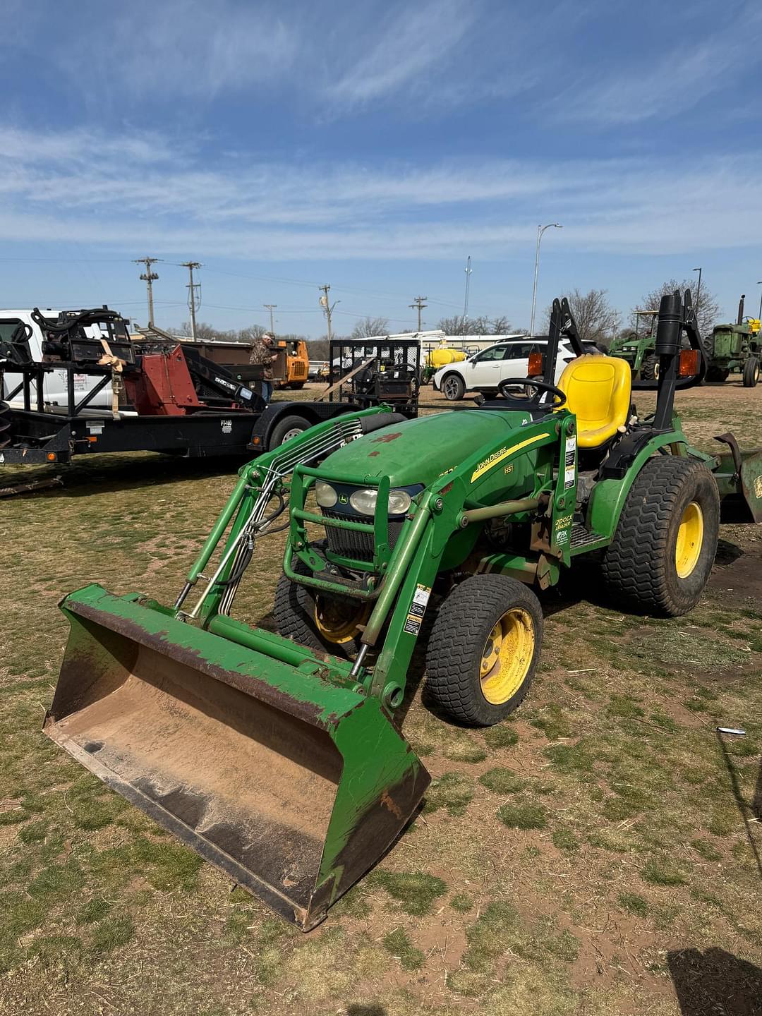 Image of John Deere 2520 Primary image