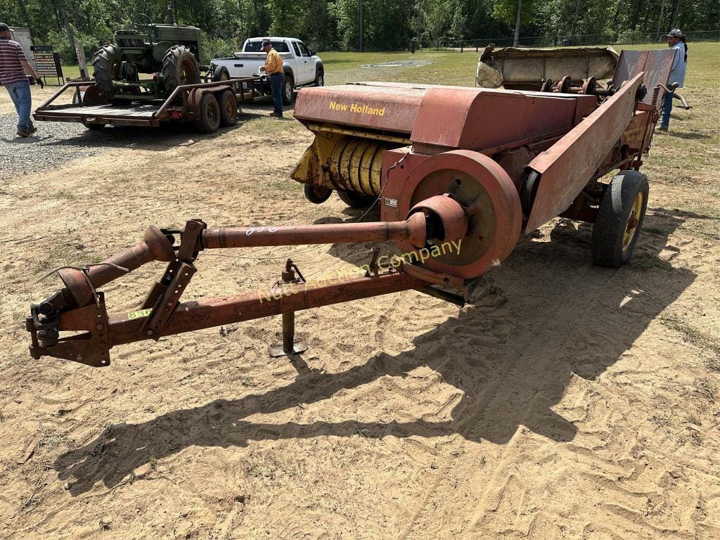 Main image New Holland 269