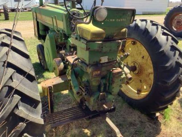 Image of John Deere 720 equipment image 2