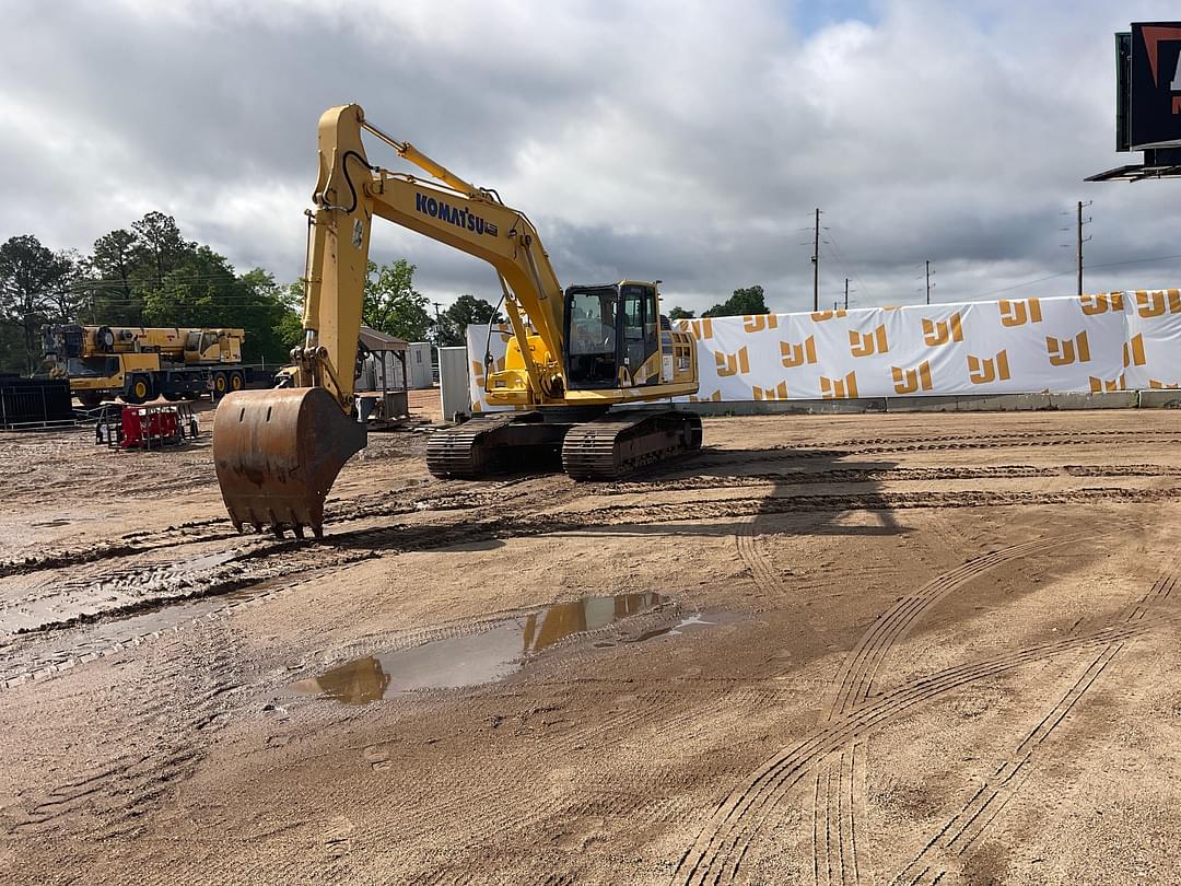 Image of Komatsu PC210LC-10 Primary image