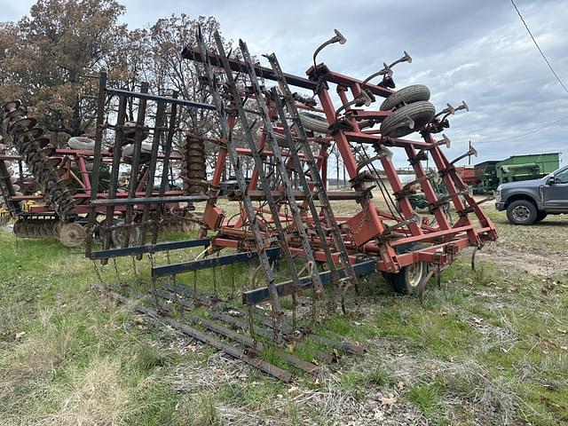 Image of Case IH 4800 equipment image 2