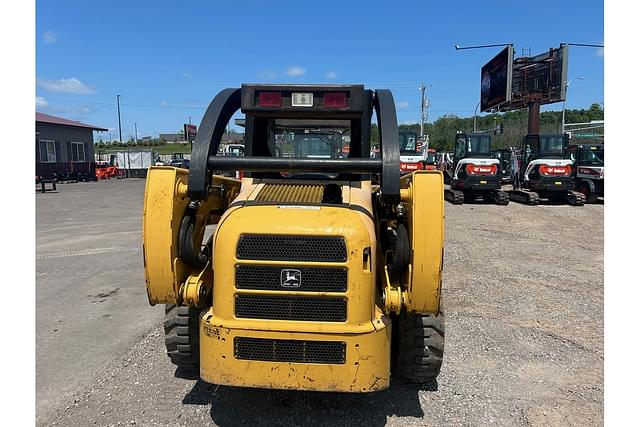 Image of John Deere 270 equipment image 3