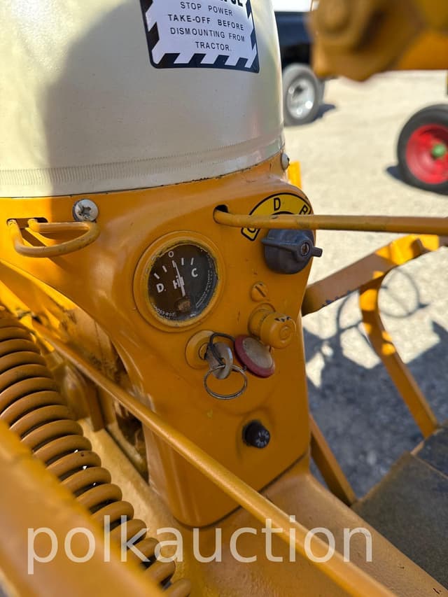 Image of International Harvester Cub equipment image 4