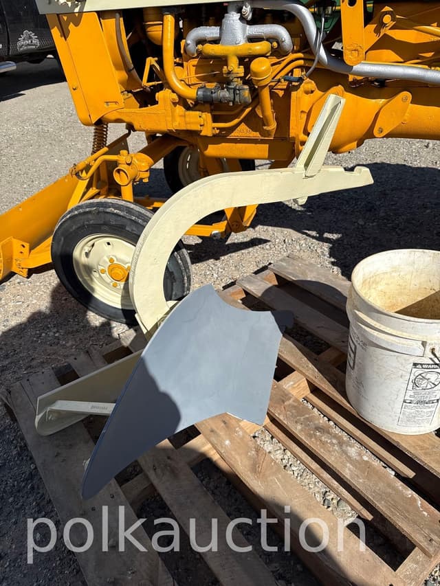 Image of International Harvester Cub equipment image 2