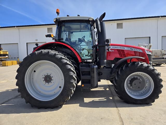 Image of Massey Ferguson 8727 equipment image 3