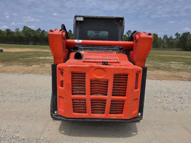 Image of Kubota SVL75-2 equipment image 2