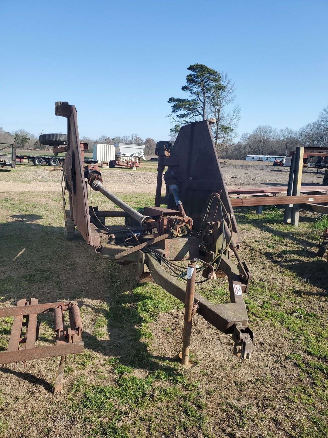 Image of Bush Hog 2715 Image 1