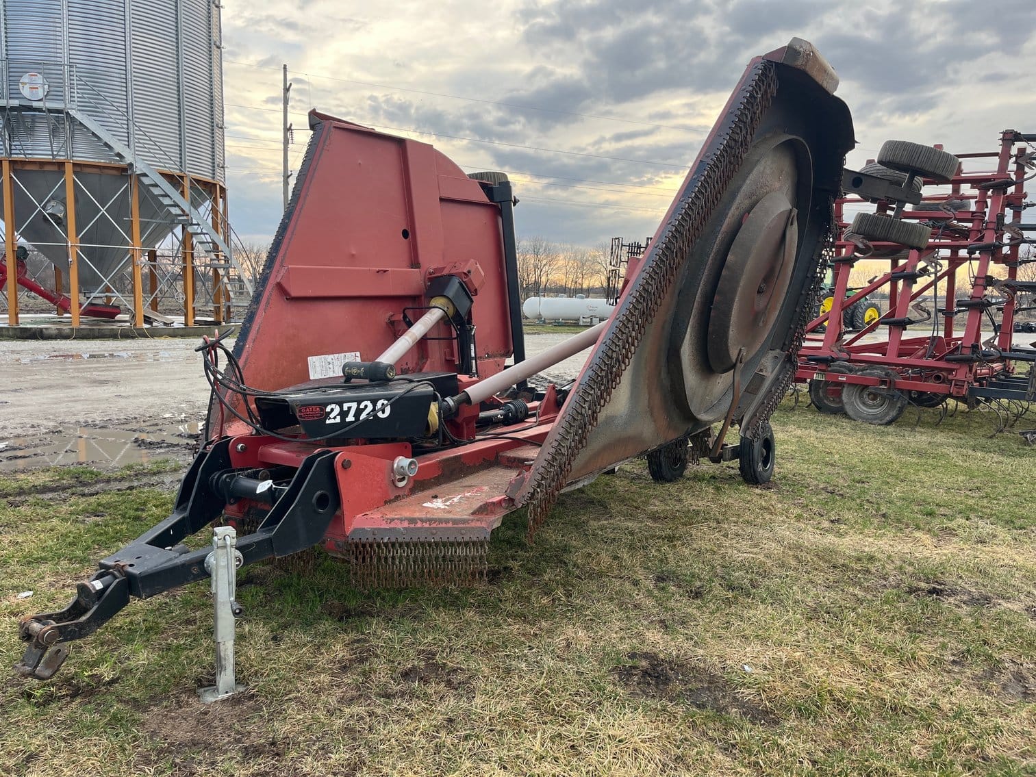 Bush Hog 2720 Equipment Image0