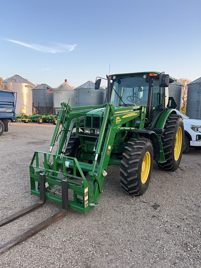 Image of John Deere 6140D equipment image 2