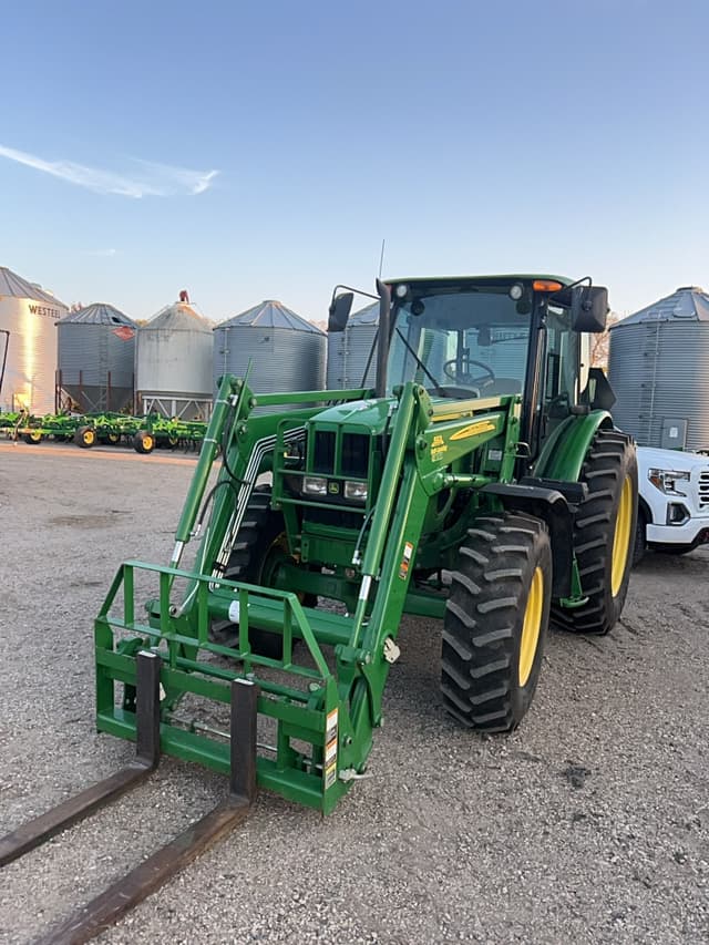 Image of John Deere 6140D equipment image 3