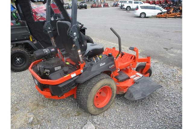Image of Kubota Z725 equipment image 3