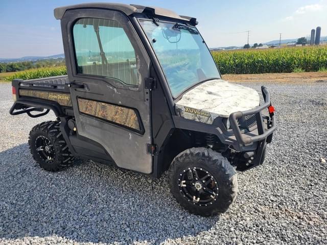 Image of John Deere XUV 835M equipment image 2