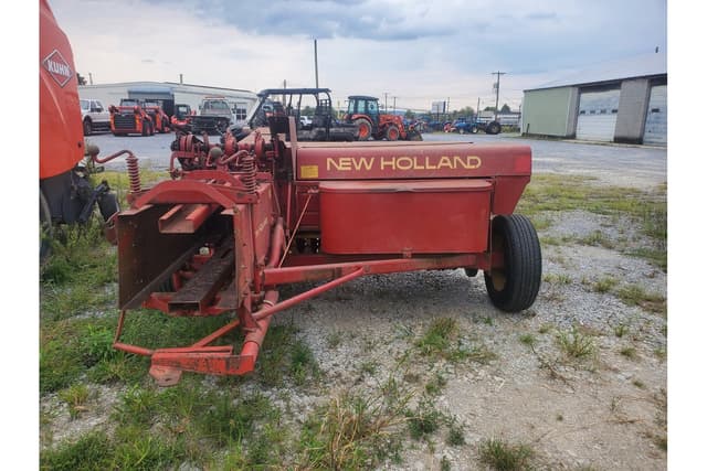 Image of New Holland 273 equipment image 4