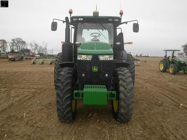 Image of John Deere 7230R equipment image 1