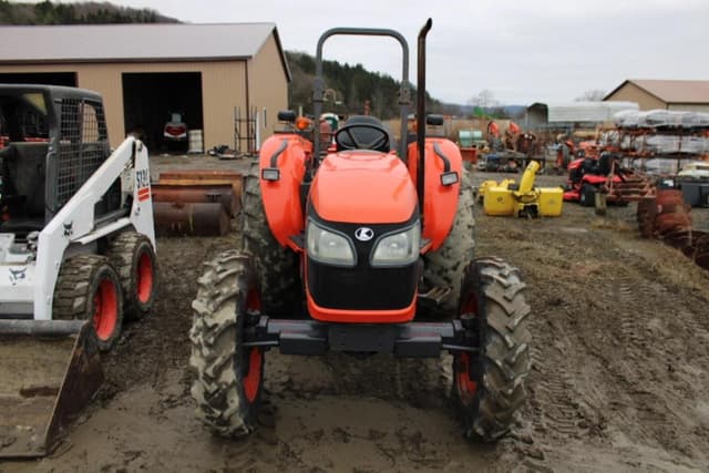 Image of Kubota M7040 equipment image 1