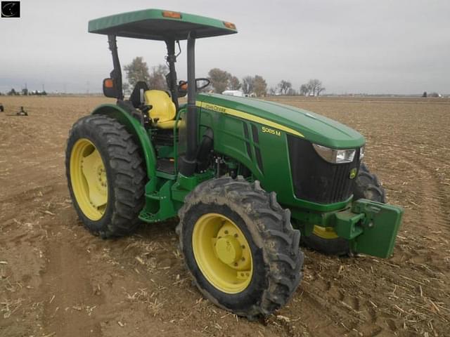 Image of John Deere 5085M equipment image 2