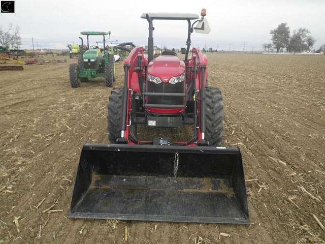 Image of Massey Ferguson 4708 equipment image 1