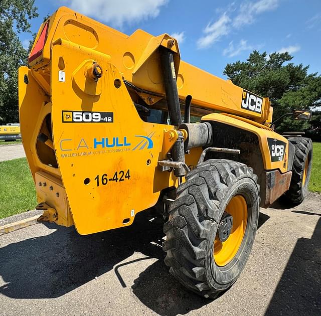 Image of JCB 509-42 equipment image 4