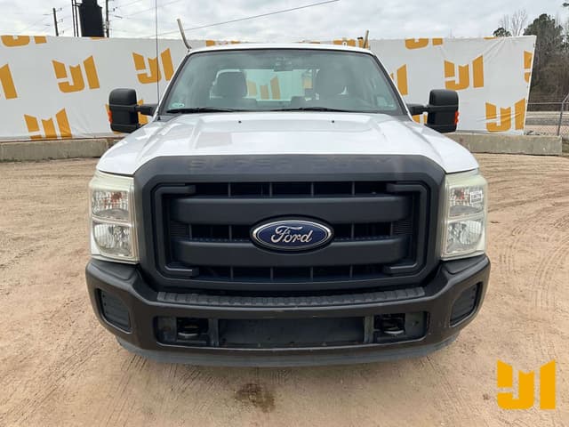 Image of Ford F-250 equipment image 1