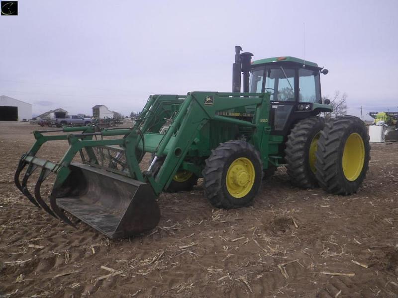 Image of John Deere 4450 Primary image