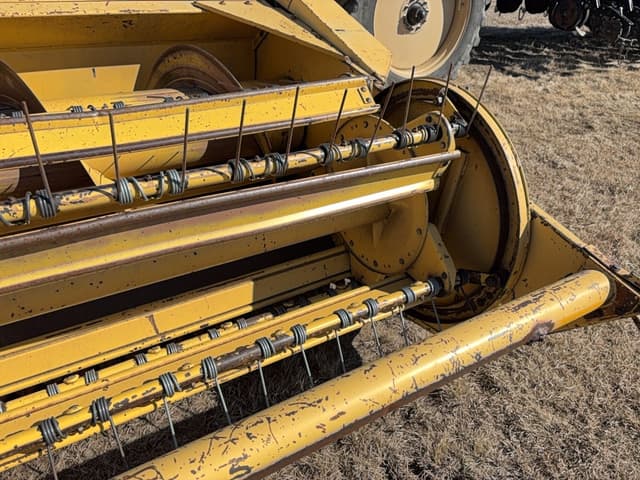 Image of New Holland 1116 equipment image 2