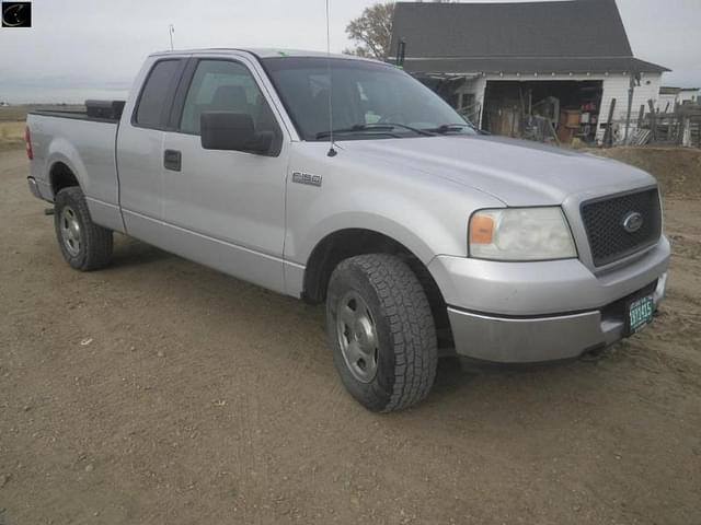 Image of Ford F-150 equipment image 2